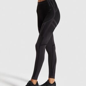 Gymshark Black Leggings with Contouring Small Black Grey